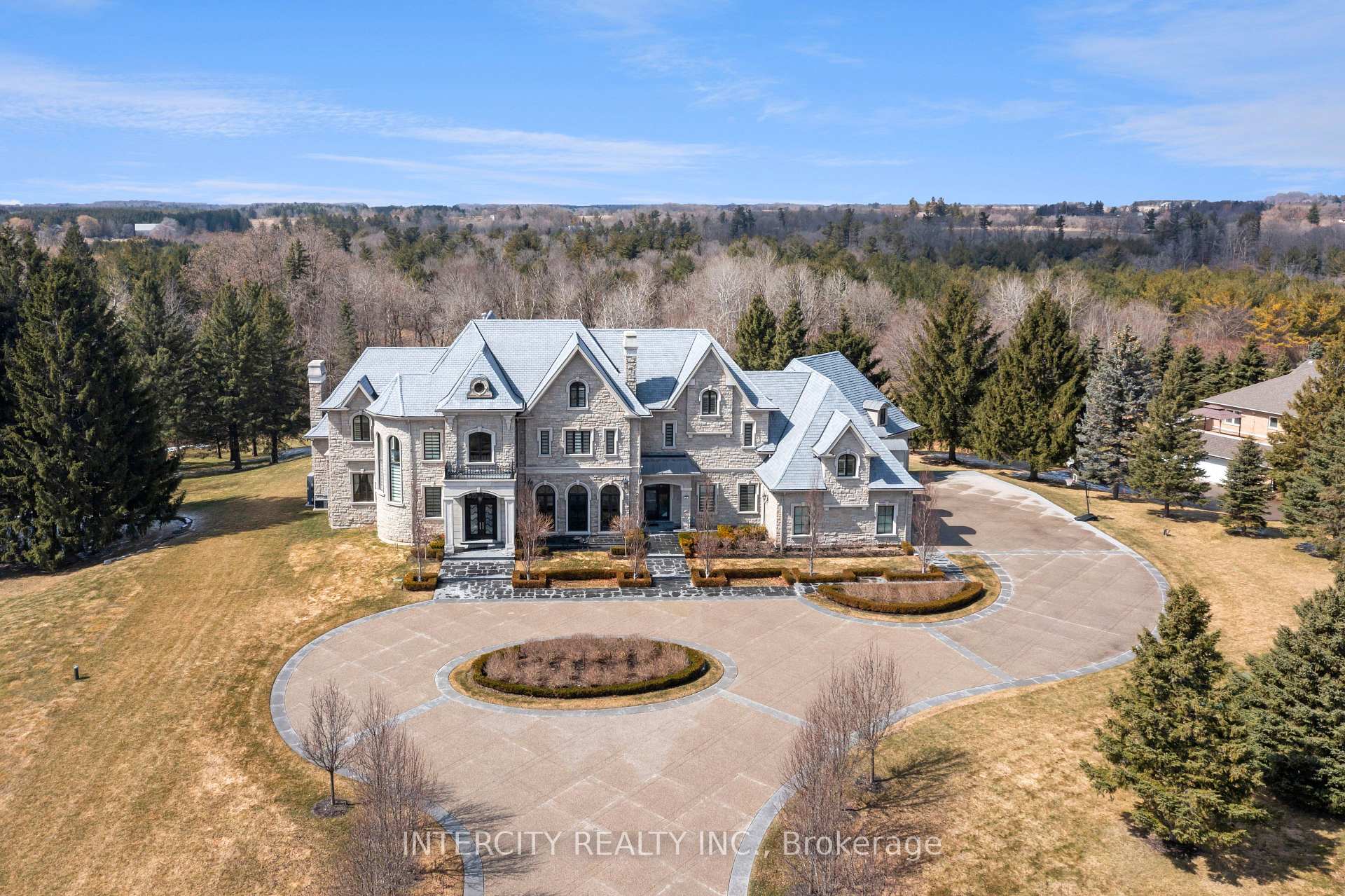 nahphoto.jpg|044\N12070044_1.jpg|/propertyphotos/044/N12070044_1.jpg
